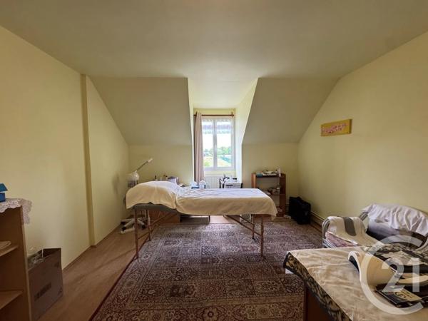 Maison à vendre  11 pièces - 190 m 2   LA CAPELLE  - 02