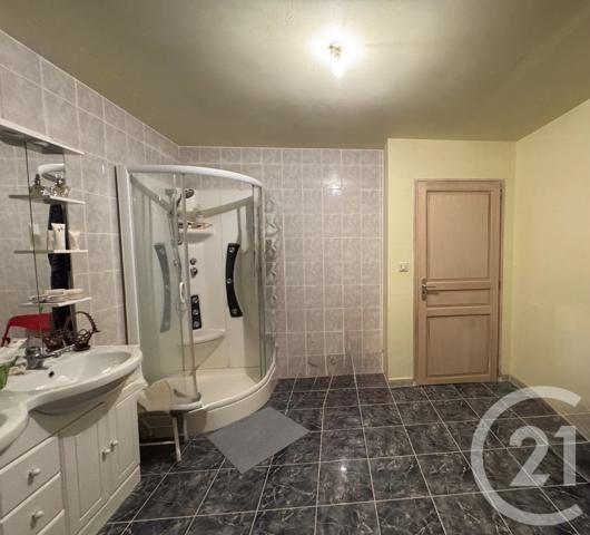 Maison à vendre  11 pièces - 190 m 2   LA CAPELLE  - 02