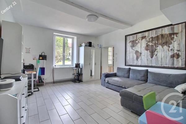 Maison à vendre  8 pièces - 196 m 2   CHATEAU THIERRY  - 02