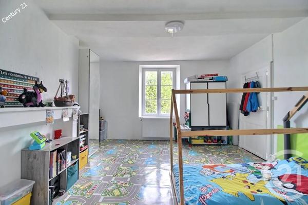 Maison à vendre  8 pièces - 196 m 2   CHATEAU THIERRY  - 02