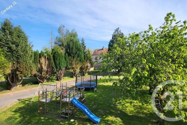 Maison à vendre  8 pièces - 196 m 2   CHATEAU THIERRY  - 02