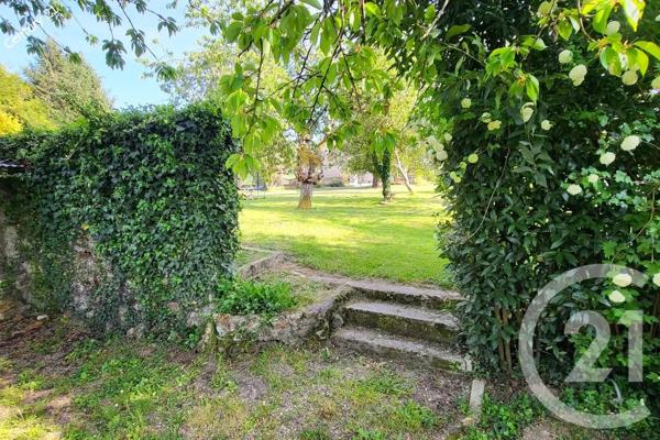 Maison à vendre  8 pièces - 196 m 2   CHATEAU THIERRY  - 02