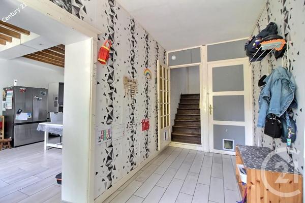 Maison à vendre  8 pièces - 196 m 2   CHATEAU THIERRY  - 02