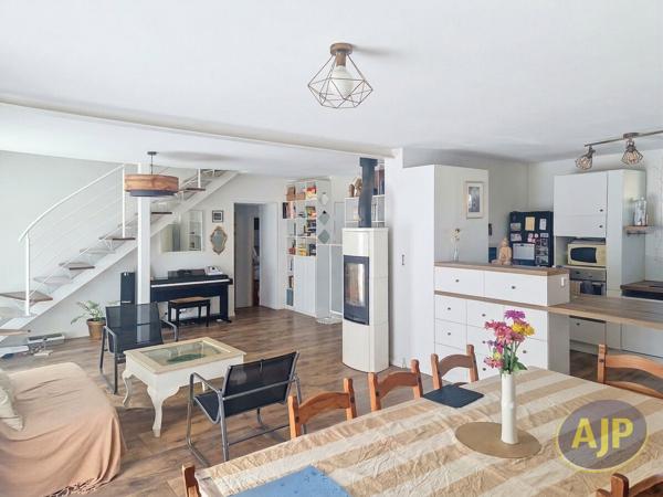 Maison à vendre Montaigu - 6 pièces, 119m² avec 4 chambre(s) à 275 000€ - AJP Immobilier Montaigu