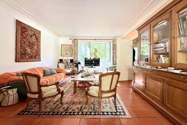 Maison 7 pièce(s) 4 chambre(s) 188 m²