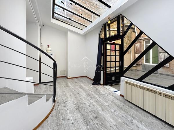 Saint-Affrique (12400) Appartement lumineux de 140 m² avec patio au coeur de Saint-Affrique