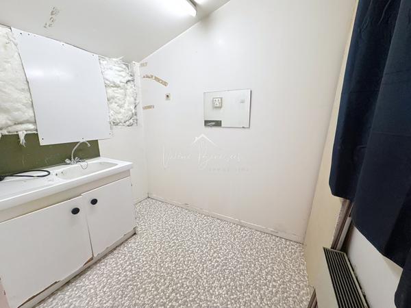 Saint-Affrique (12400) Appartement lumineux de 140 m² avec patio au coeur de Saint-Affrique