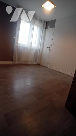 TELOCHE, Maison de 4 chambres dont 1 de plain-pied