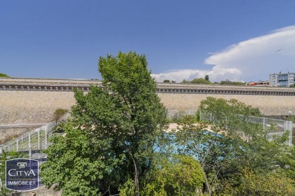 Appartement à vendre 4 pièces 76m² Marseille 12e Arrondissement (13012)