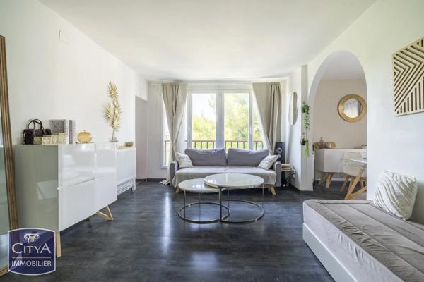 Appartement à vendre 4 pièces 76m² Marseille 12e Arrondissement (13012)