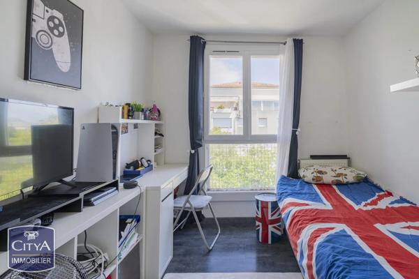 Appartement à vendre 4 pièces 76m² Marseille 12e Arrondissement (13012)