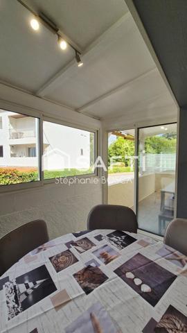 DUPLEX MEUBLÉ AVEC ACCÈS DIRECT À LA PLAGE