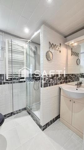 DUPLEX MEUBLÉ AVEC ACCÈS DIRECT À LA PLAGE