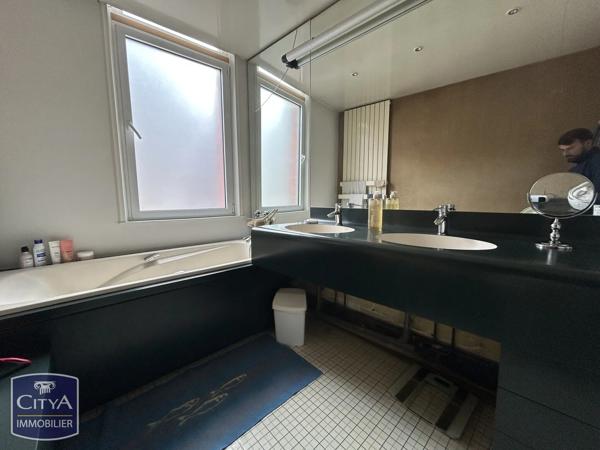 Maison à vendre 5 pièces 185.17m² Arras (62000)