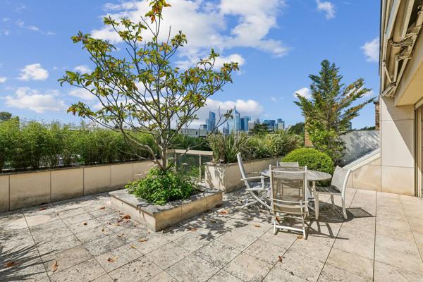 Vente Appartement de luxe Neuilly-sur-Seine 5 Pièces 209 m²