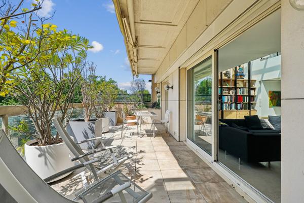 Vente Appartement de luxe Neuilly-sur-Seine 5 Pièces 209 m²