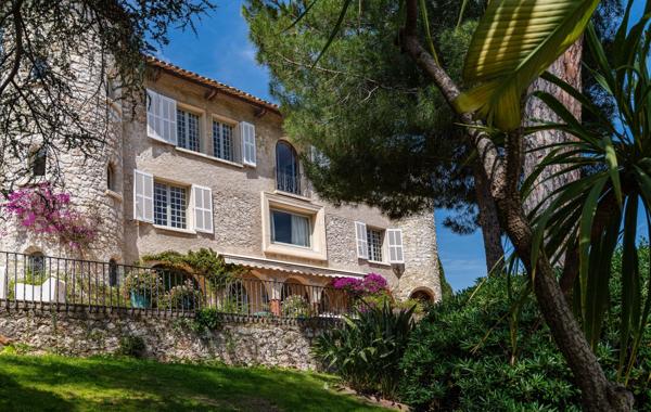 Vente Bastide Villefranche-sur-Mer 17 Pièces 523 m²