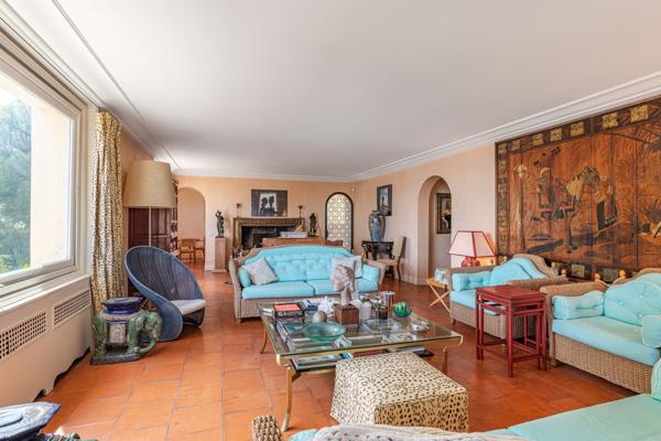 Vente Bastide Villefranche-sur-Mer 17 Pièces 523 m²