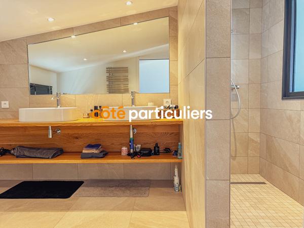 Vente Maison200 m² - 6 Pièces - AGON COUTAINVILLE (50230)