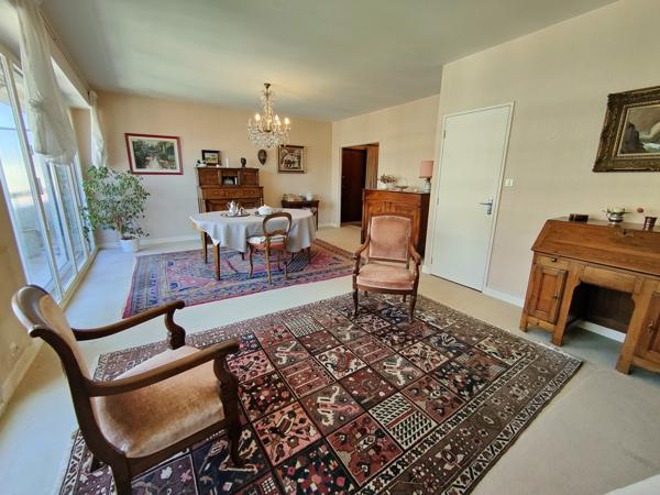 Appartement 4 pièces avec balcon et parking