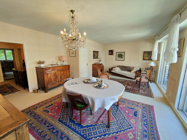 Appartement 4 pièces avec balcon et parking