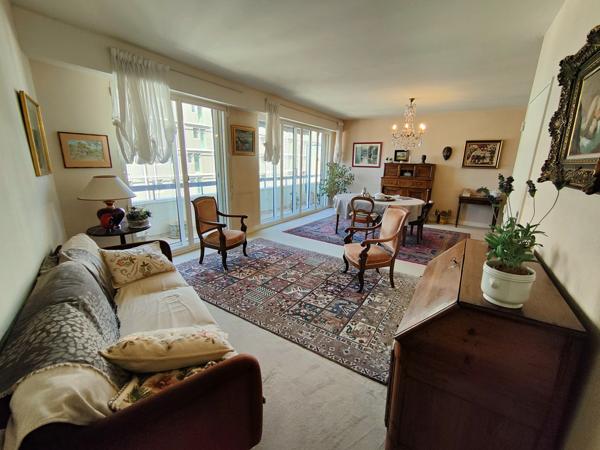 Appartement 4 pièces avec balcon et parking