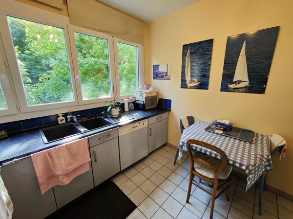 Appartement 4 pièces avec balcon et parking