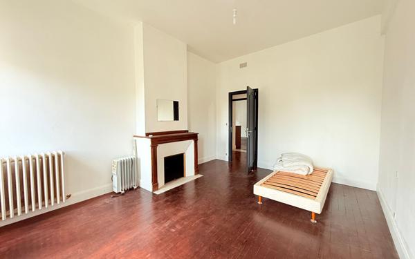 Appartement à vendre    4 pièces •  Cazères