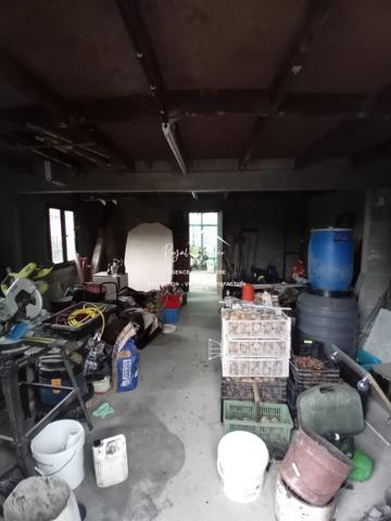 Vue sur la campagne, beau pavillon sur sous sol complet avec sa véranda