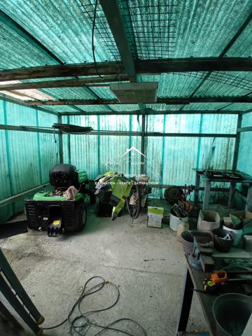 Vue sur la campagne, beau pavillon sur sous sol complet avec sa véranda