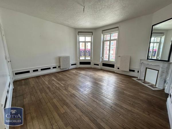 Appartement à louer 2 pièces 58.46m² Saint-Quentin (02100)