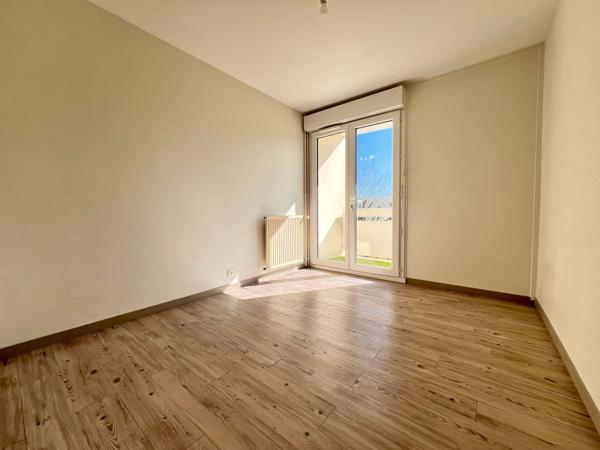 T3 - 2 Chambres rénové - Balcons - Cave et parking