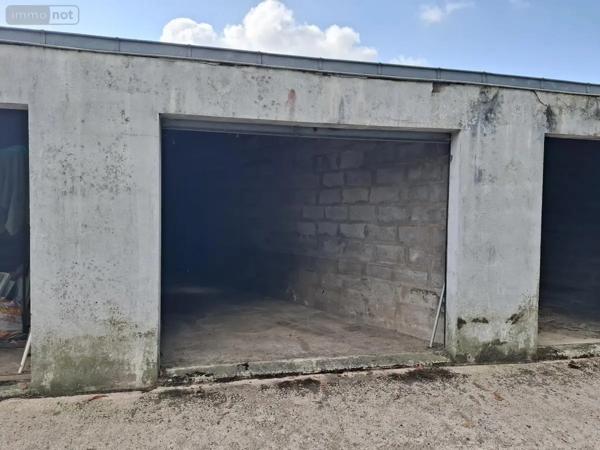 Achat - Garage et parking Saintes 17100 49 m 2 123 m 2