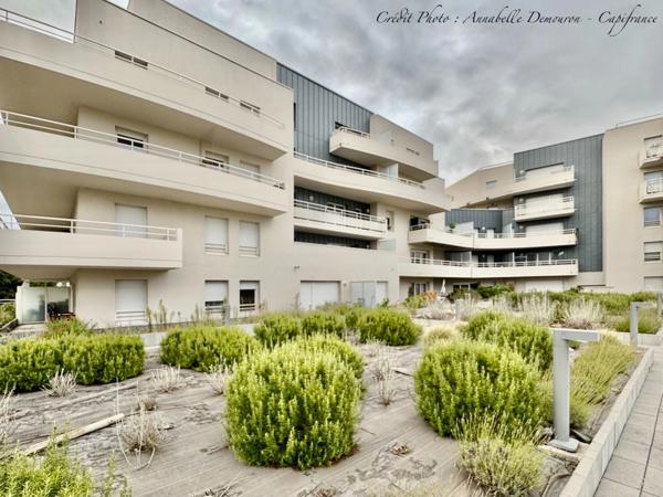 Appartement T4 CLERMONT-FERRAND quartier République / CHU Estaing, avec terrasses, cave et deux stationnements