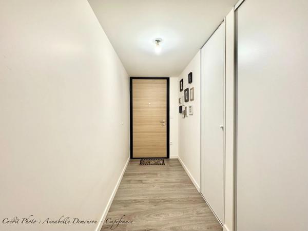 Appartement T4 CLERMONT-FERRAND quartier République / CHU Estaing, avec terrasses, cave et deux stationnements