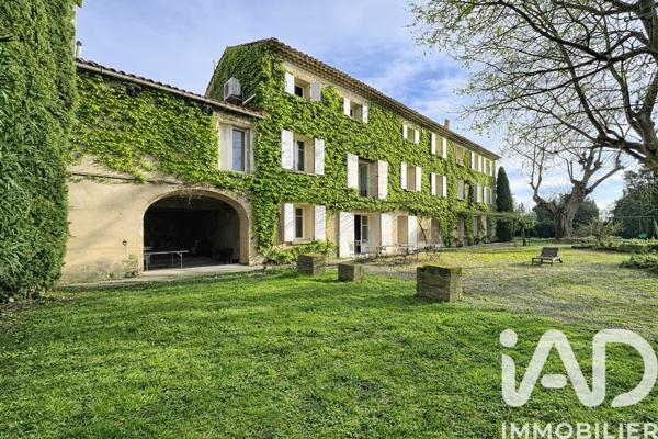 Maison à vendre 13 pièces 460 m² Orange