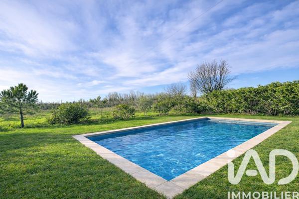 Maison à vendre 13 pièces 460 m² Orange