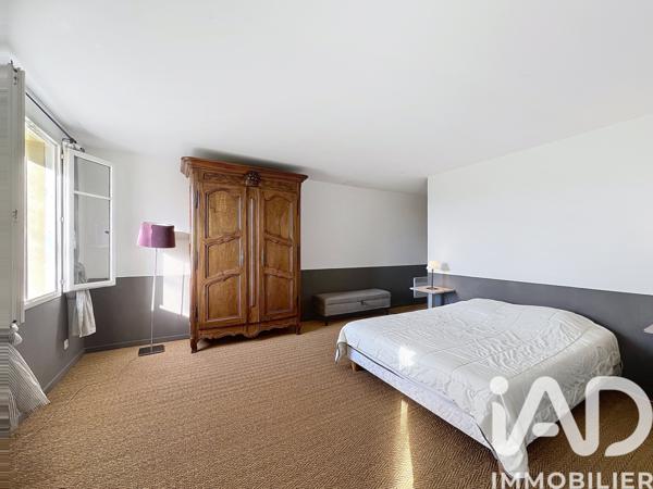 Maison à vendre 13 pièces 460 m² Orange