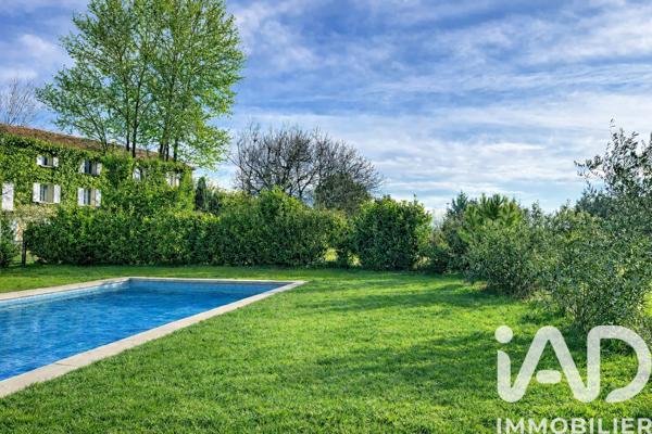 Maison à vendre 13 pièces 460 m² Orange