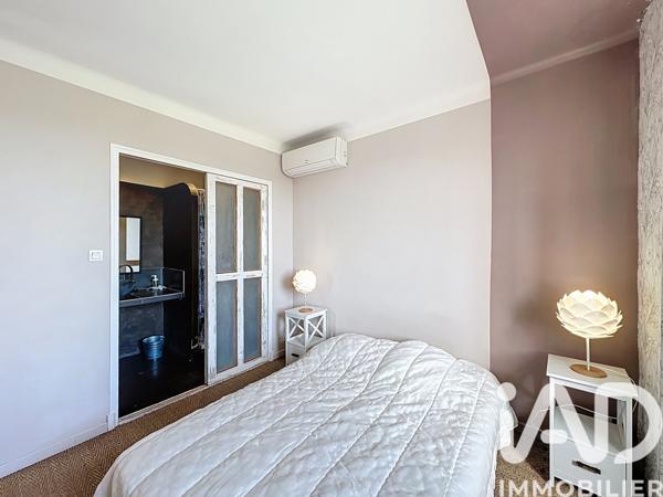 Maison à vendre 13 pièces 460 m² Orange