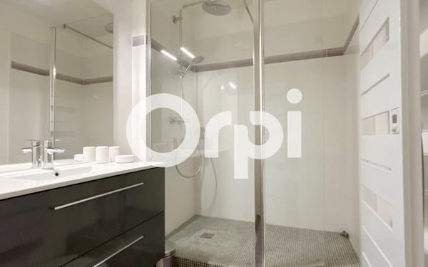 Appartement à vendre    2 pièces • 68,69 m2 Compiègne