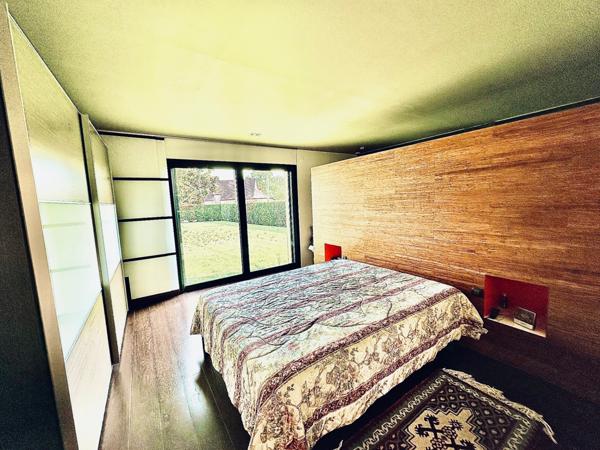 Maison individuelle de 275m² - 9 pièces