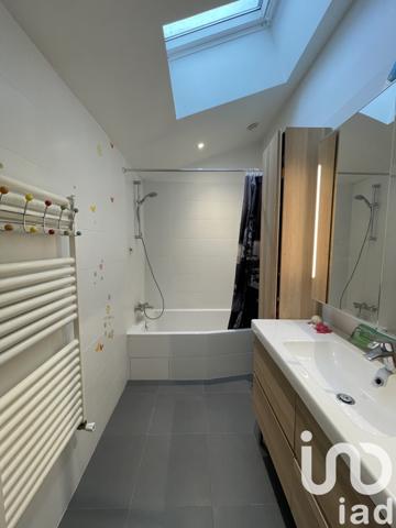 Maison 5 pièces de 120 m² à Romainville (93230)