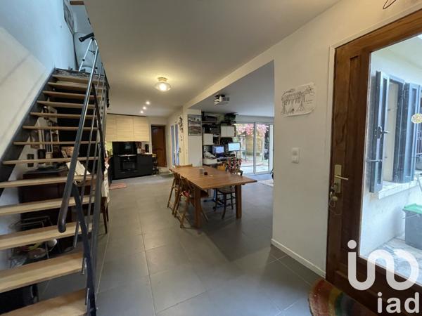 Maison 5 pièces de 120 m² à Romainville (93230)