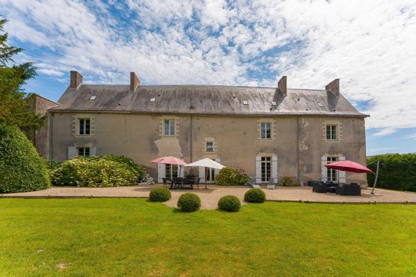 Vente Maison de luxe Grandchamp-des-Fontaines 8 Pièces 490 m²