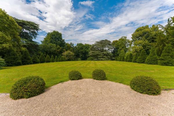 Vente Maison de luxe Grandchamp-des-Fontaines 8 Pièces 490 m²