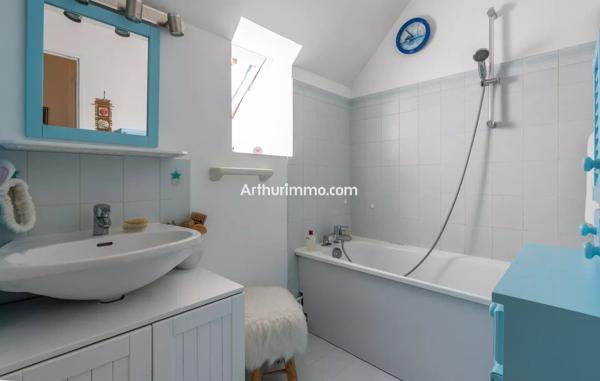 Vente                                                      Maison
                        
                     5 pièces                      112 m2                     à Sucy-en-Brie