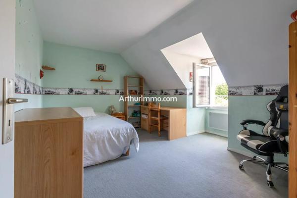 Vente                                                      Maison
                        
                     5 pièces                      112 m2                     à Sucy-en-Brie