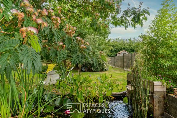 Maison familiale avec jardin arboré au calme à La Chapelle-Basse-Mer