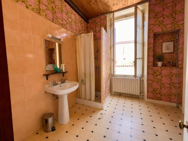 Maison à vendre à Salles-d'Angles (16130) - Charente